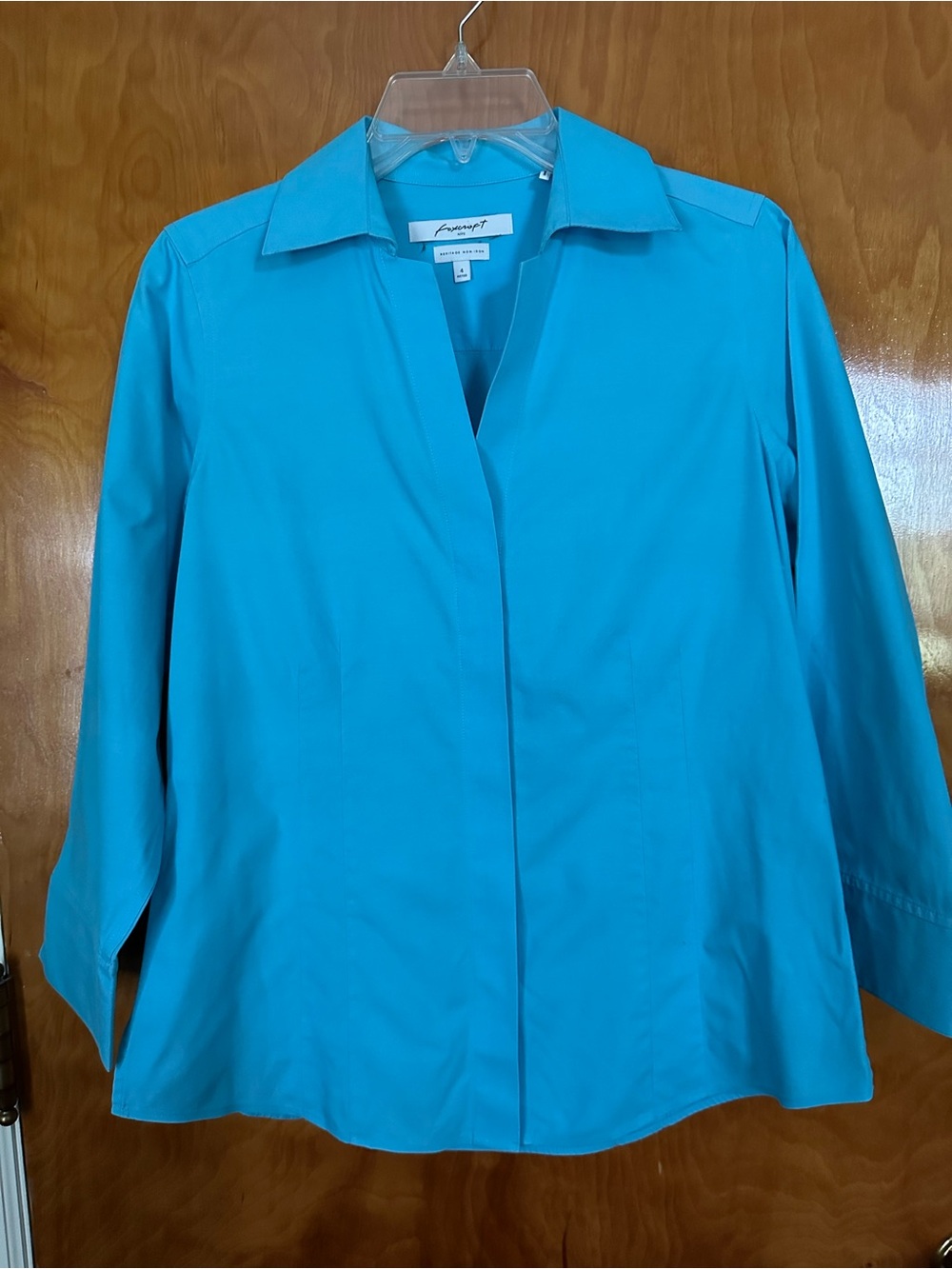 Foxcroft Women's Turquoise Button-Front Collared Shirt